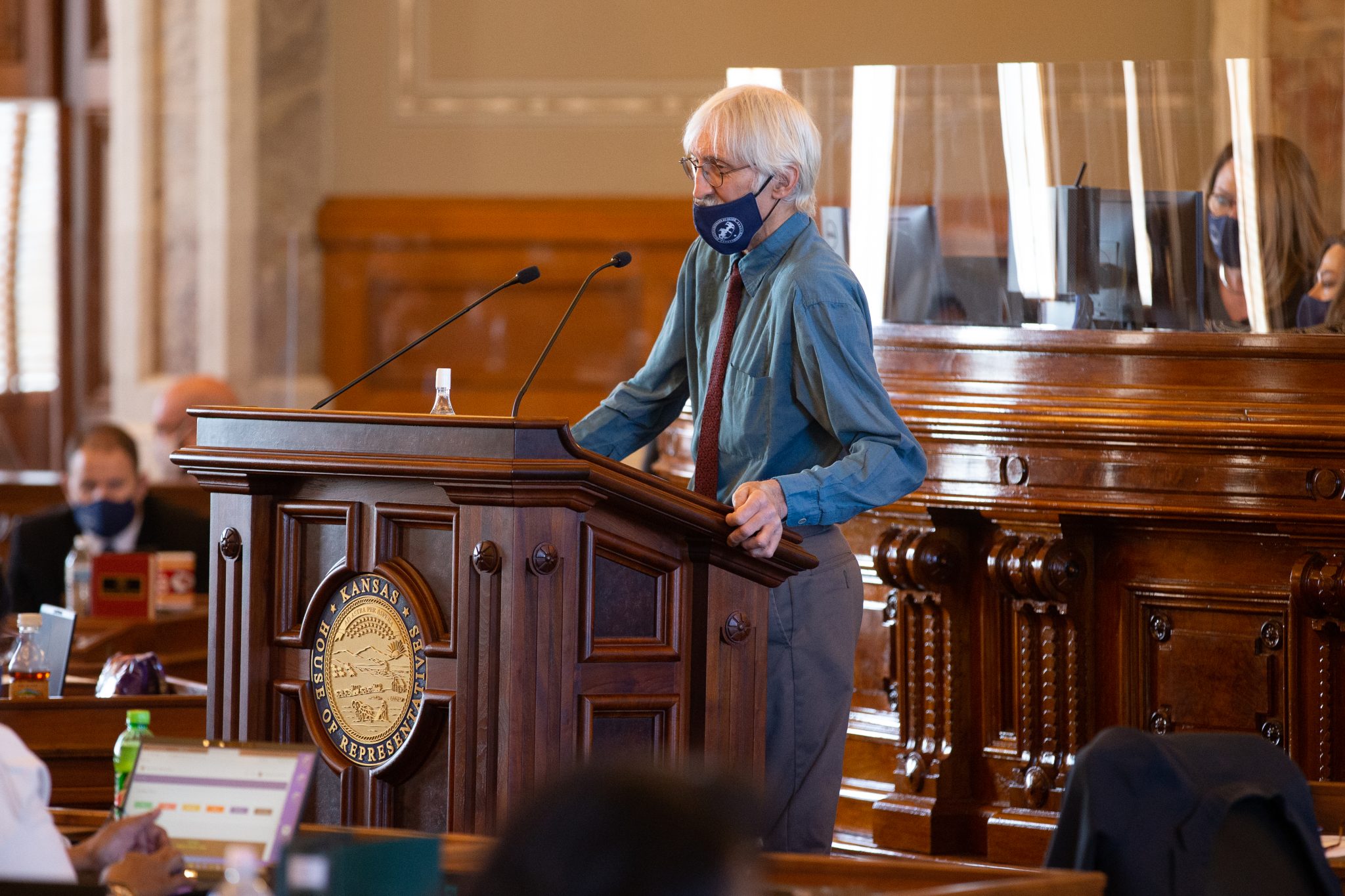House rejects attempt by Democrats to install COVID-19 precautions for Kansas lawmakers | News, Sports, Jobs - Lawrence Journal-World: news, information, headlines and events in Lawrence, Kansas - Vimarsana News